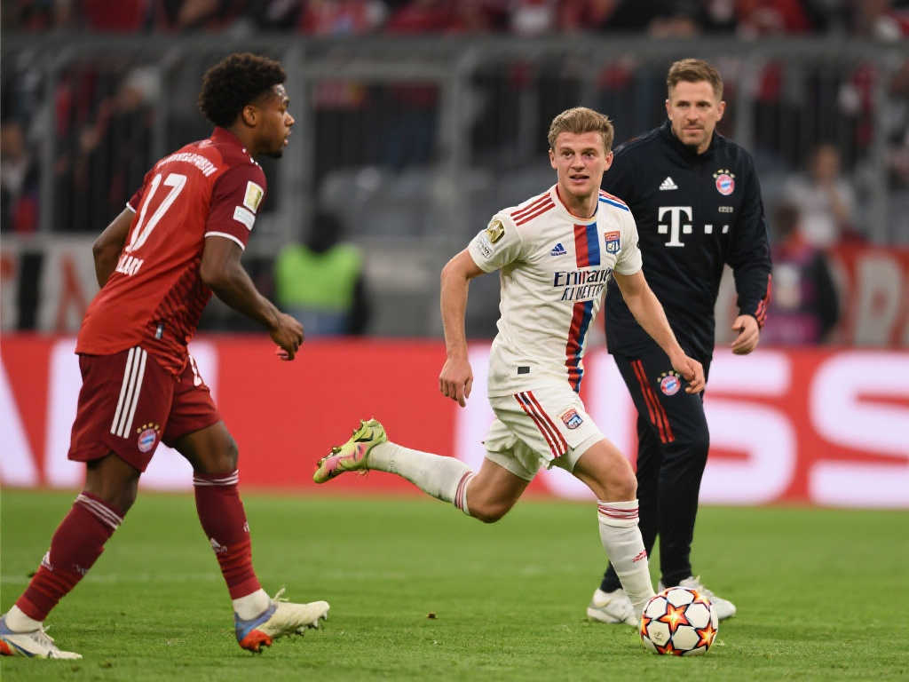 拜仁重建在即？戴维斯与基米希离队可能性增加